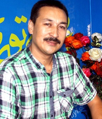 ئابدۇكېرىم ئابلىز بىلەن ئەلكۈيىدە سۆھبەت