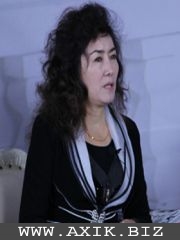 ئۈمـىد غېنى ئامىنە خانىم بىلەن مـىسرانىمدا