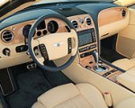 220px-Bentley_Continental_GTC_011