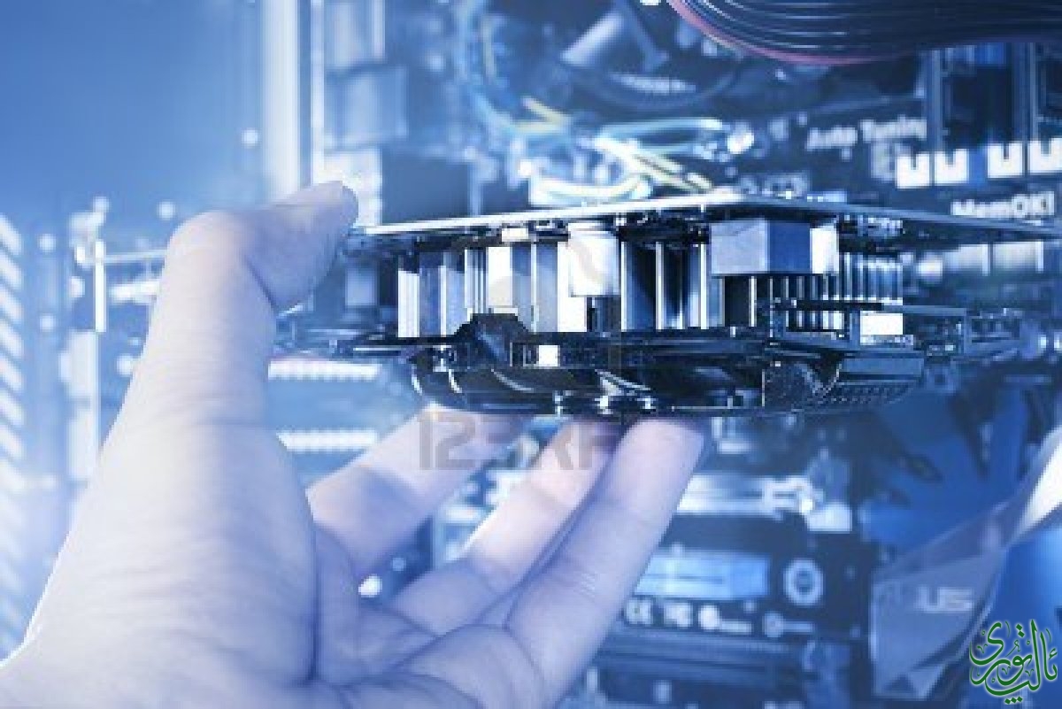 computer-hardware-engineer-1.jpg