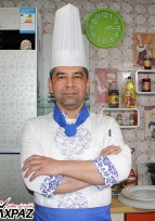 ئاشپەز ئەيساجان ئابلىز ئۇستامنىڭ تەرجىماھالى