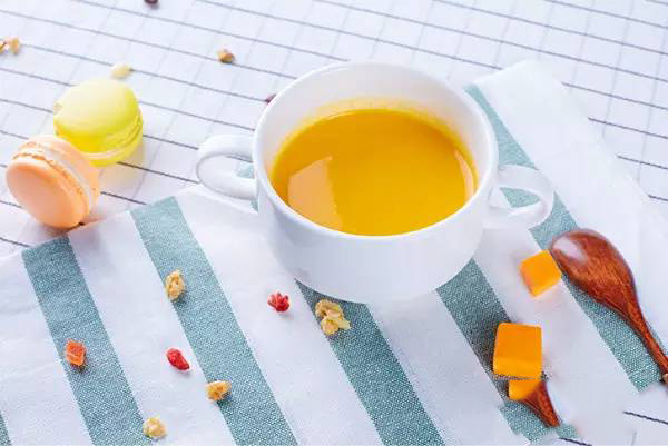  بۇنىڭ تەمىنى ئوماقلار چۇقۇم ياقتۇرىدۇ