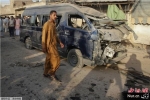 پاكىستاندىكى بىر يولۇچىلار ئاپتوبۇسى ماشىنا بومبىنىڭ ھۇجۇمىغا ئۇچرىدى