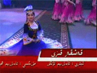قەشقەر قىزى