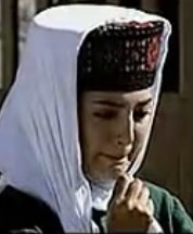 گۈل نېمىشقا شۇنچە قىزىل