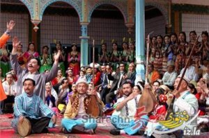 مۇقامچىللىرىمىز