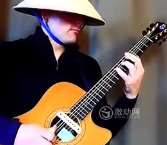 مۇنداق گىتتار چالغاننى كۆرگەن مۇ
