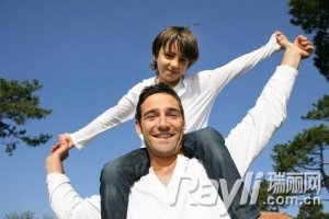 لەگلەك ئۇچۇرۇش بالىلارنىڭ كۆرۈش قۇۋۋىتىنى ئاشۇرىدۇ