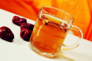 ھەسەل ئارىلاشتۇرۇلغان چاي بىلەن يۇتقۇنچاق ياللۇغىنى داۋالاش