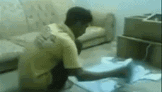 bef2fb60tw1e3q3u0ebkhg.gif