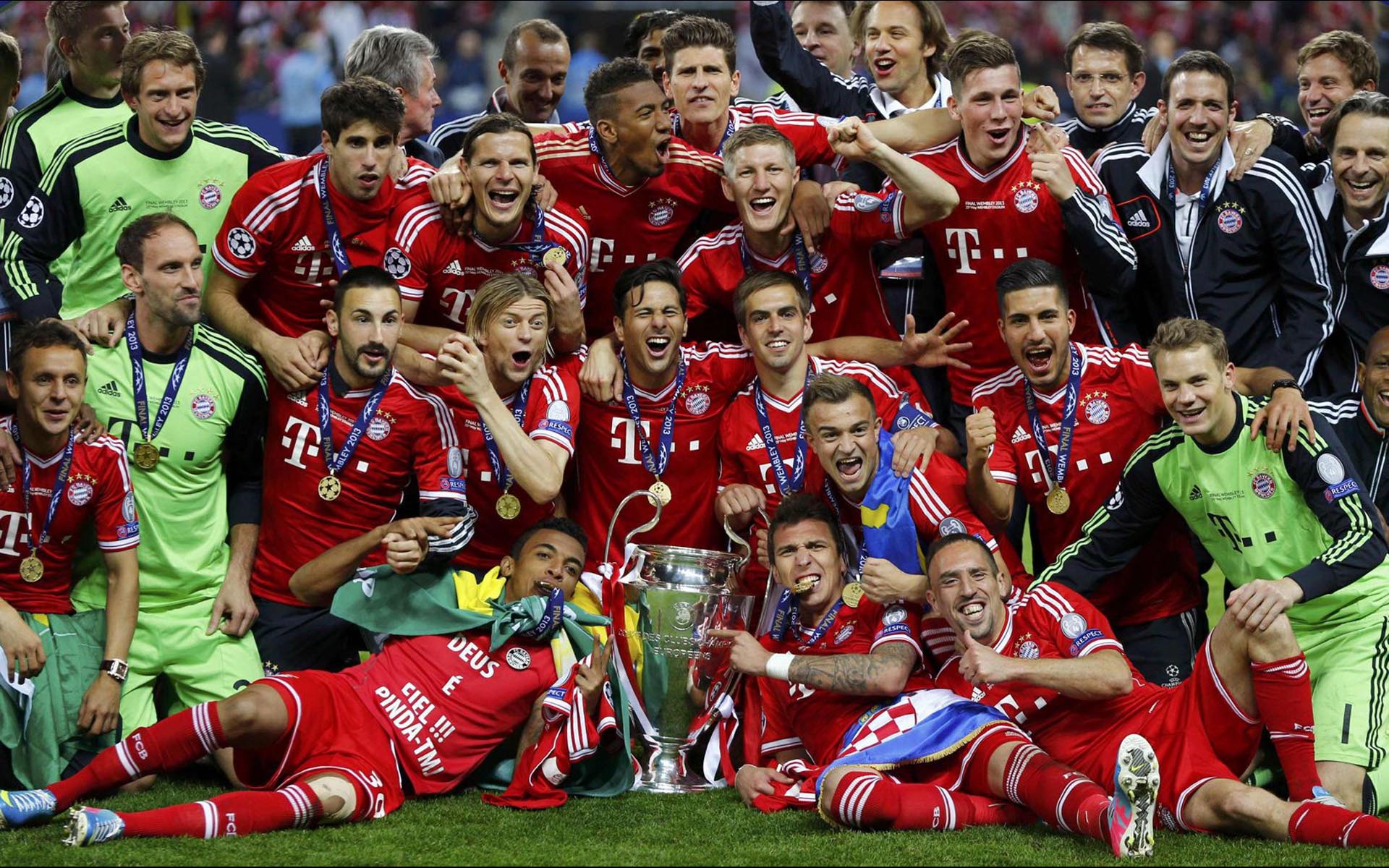 Bayern-Munich-Champions-League-Winners-2013-HD-Wallpaper.jpg