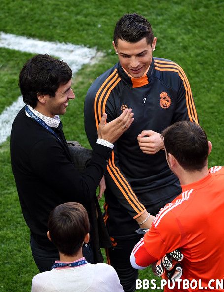 Raul UEFA Champions League Final Previews AXRRM0Tdshal.jpg