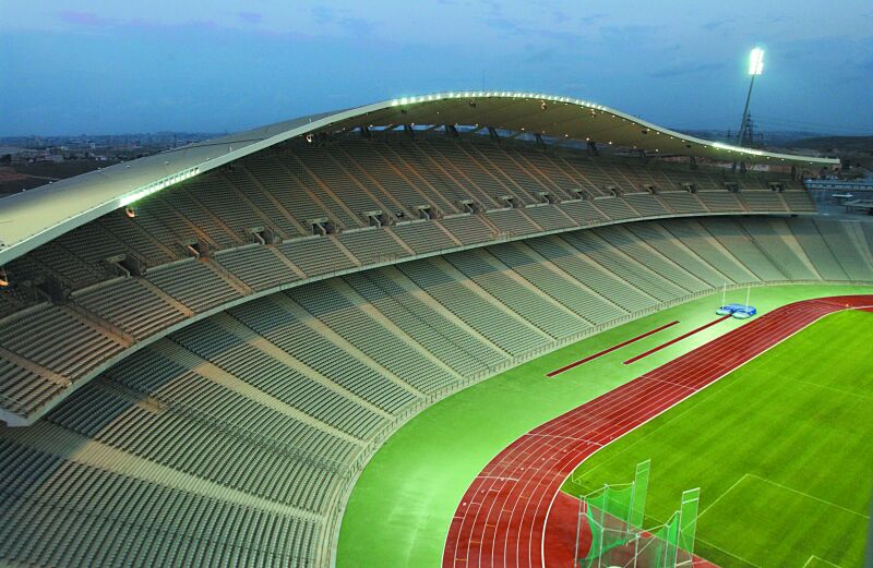 Atatrk-Olimpiyat-Stad305.jpg