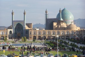 يېپىق دۆلەت ئىران ۋە ئوچۇق دۆلەت تايلاندقا سەپەر…( ساياھەت خاتىرىسى )