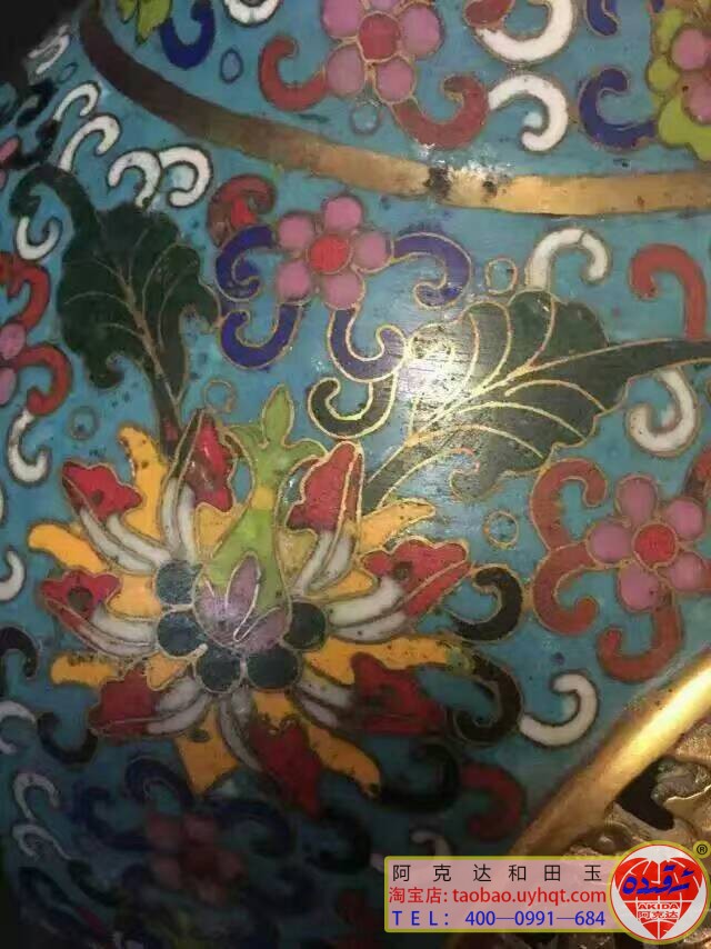 قوش قۇلاقلىق قەدىمكى لوڭقا سېتىلىدۇ