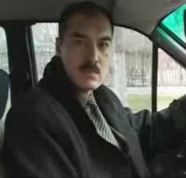 بۇنى چېكىپ كۆرۈڭ